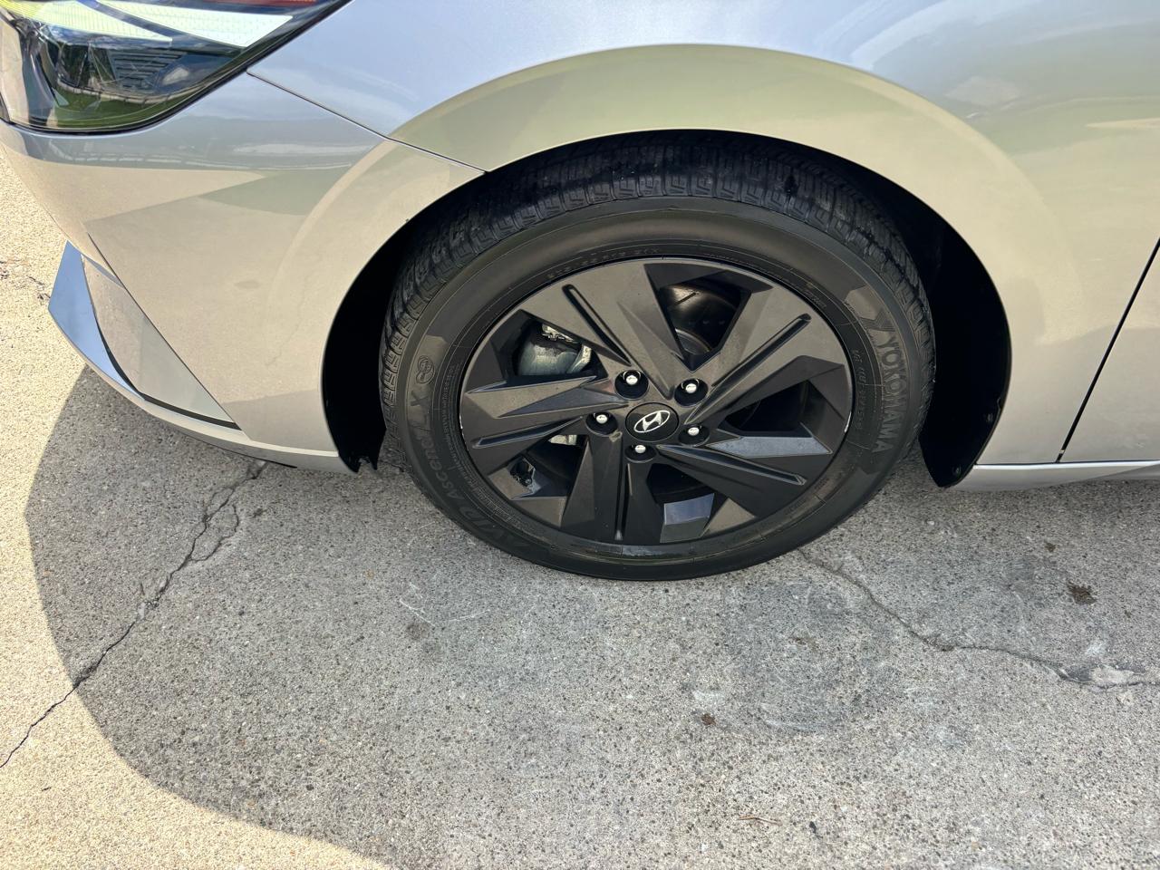 Hyundai Elantra SEL IVT 2021