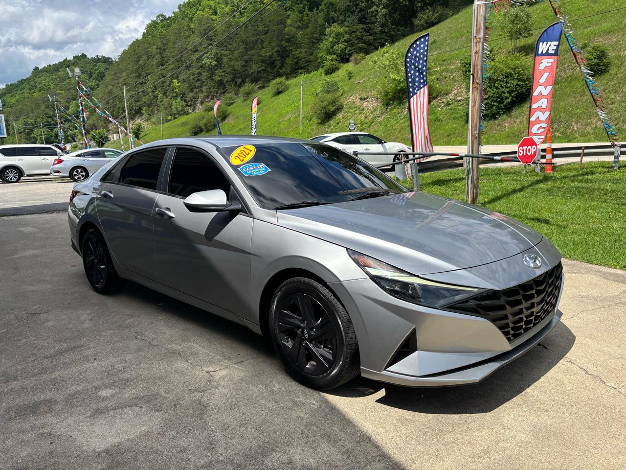 Hyundai Elantra SEL IVT 2021
