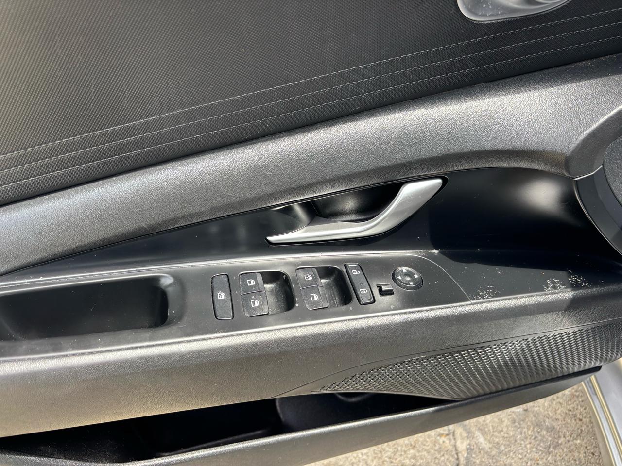 Hyundai Elantra SEL IVT 2021