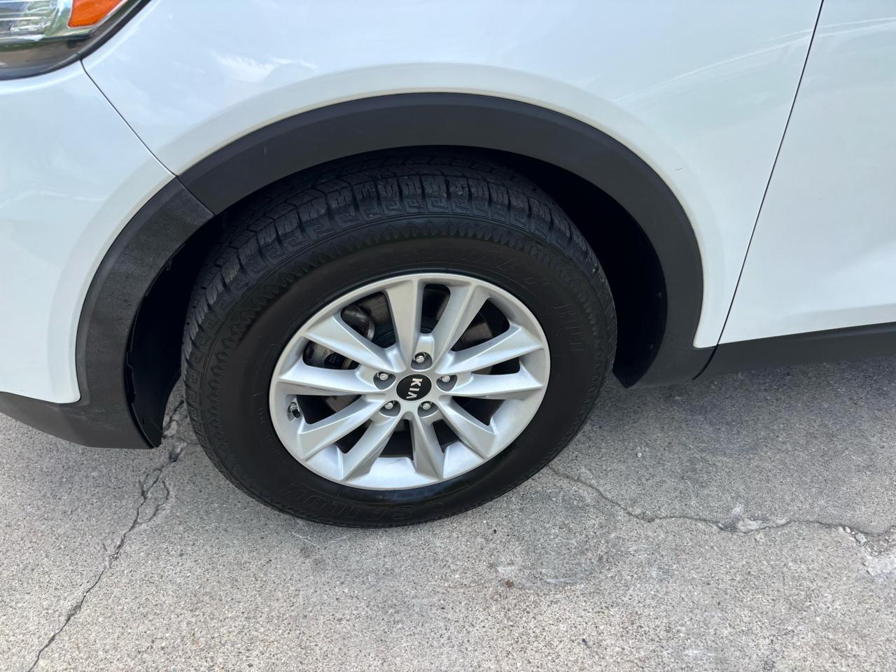 Kia Sorento LX V6 FWD 2020
