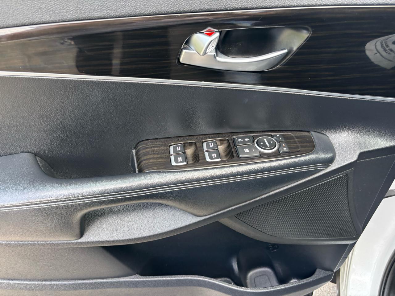 Kia Sorento LX V6 FWD 2020