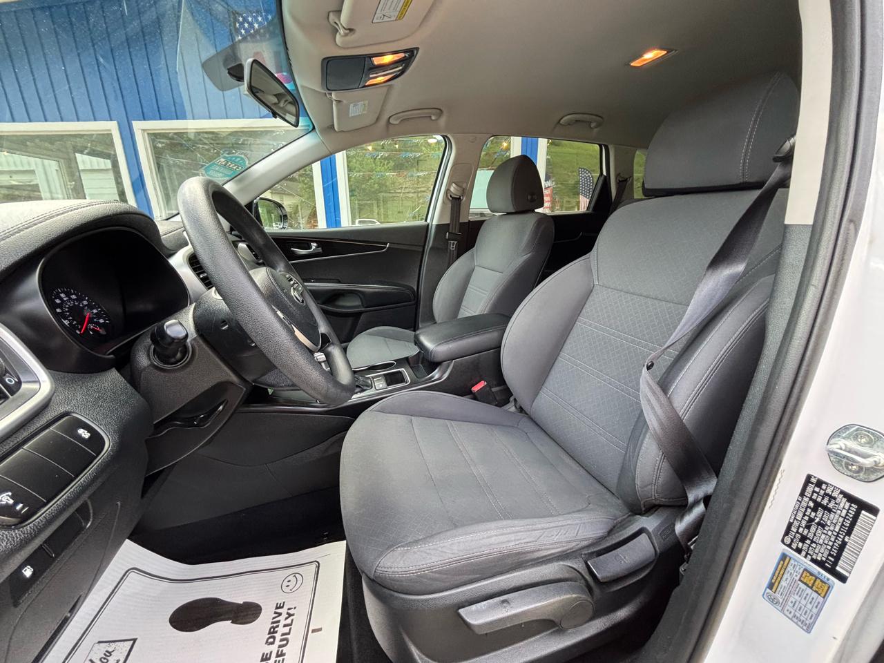 Kia Sorento LX V6 FWD 2020