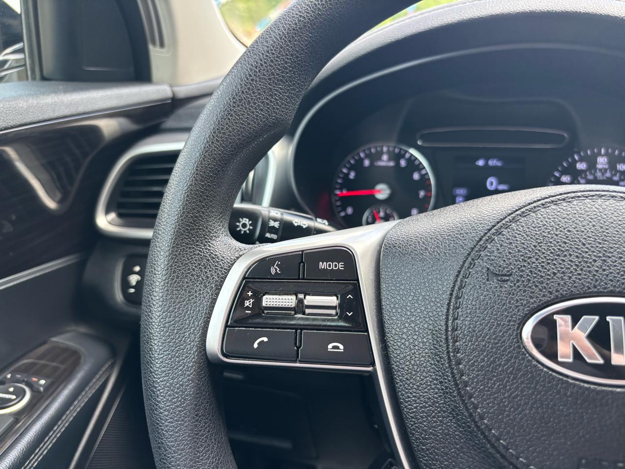 Kia Sorento LX V6 FWD 2020