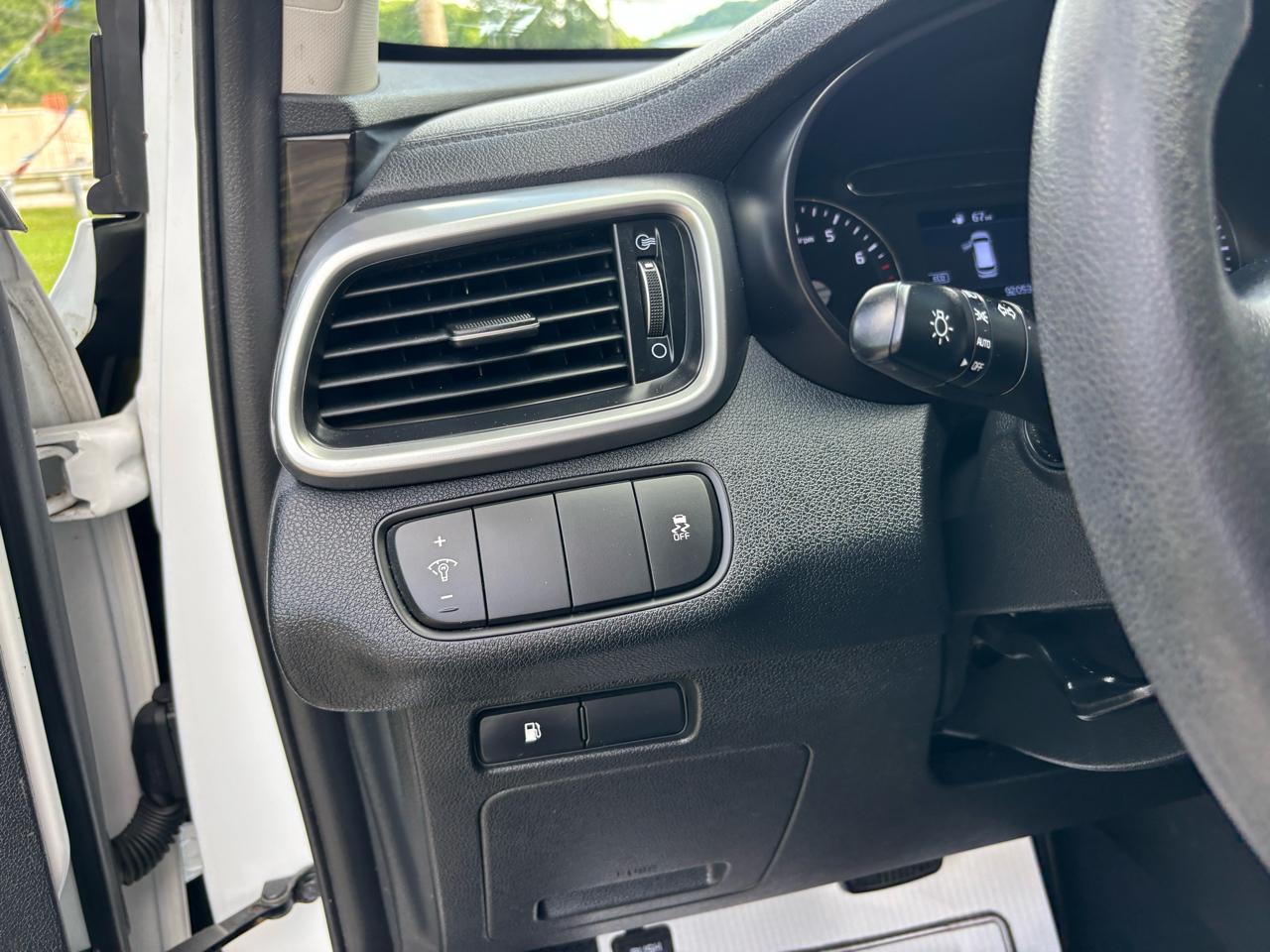 Kia Sorento LX V6 FWD 2020