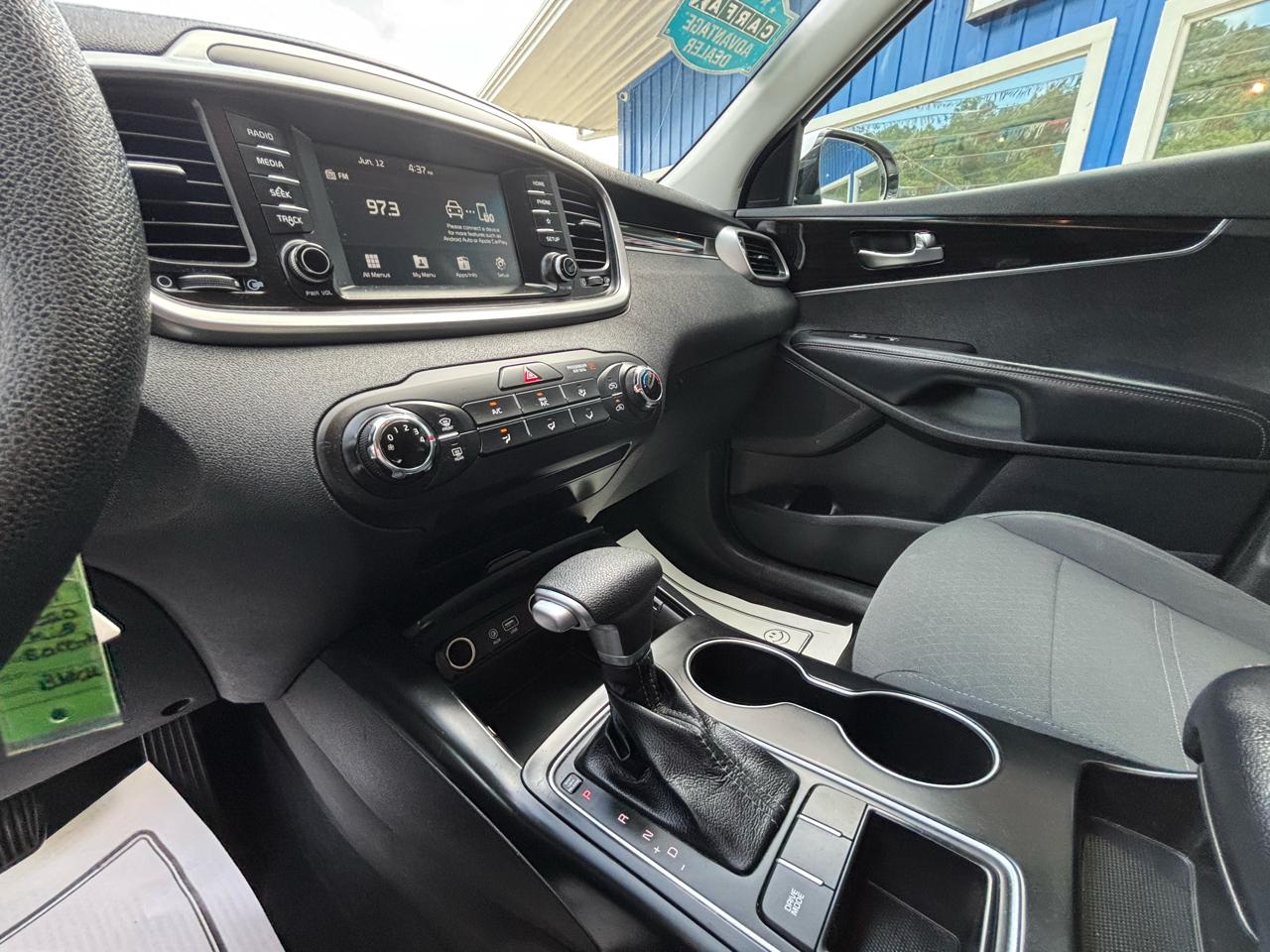 Kia Sorento LX V6 FWD 2020