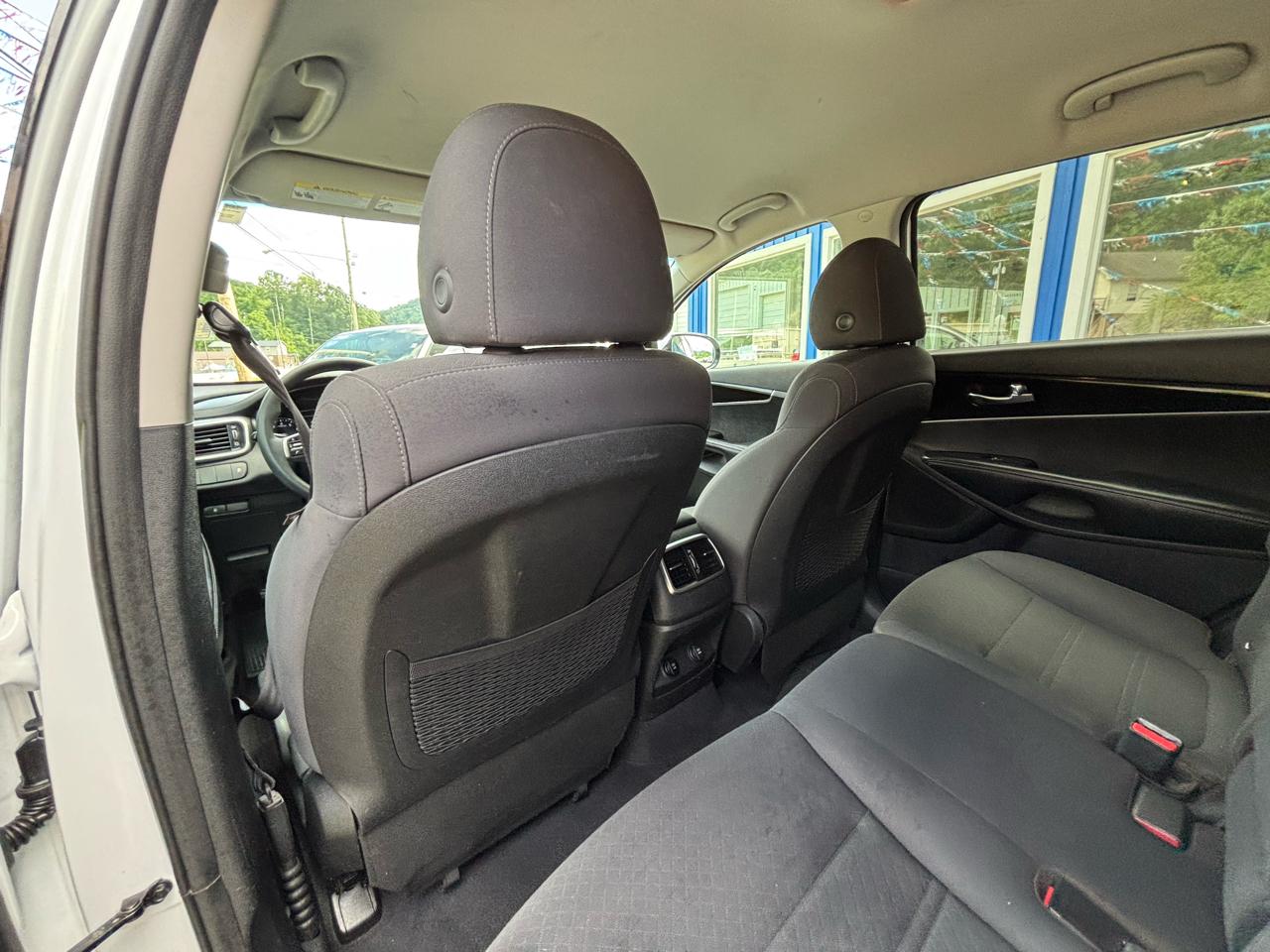 Kia Sorento LX V6 FWD 2020