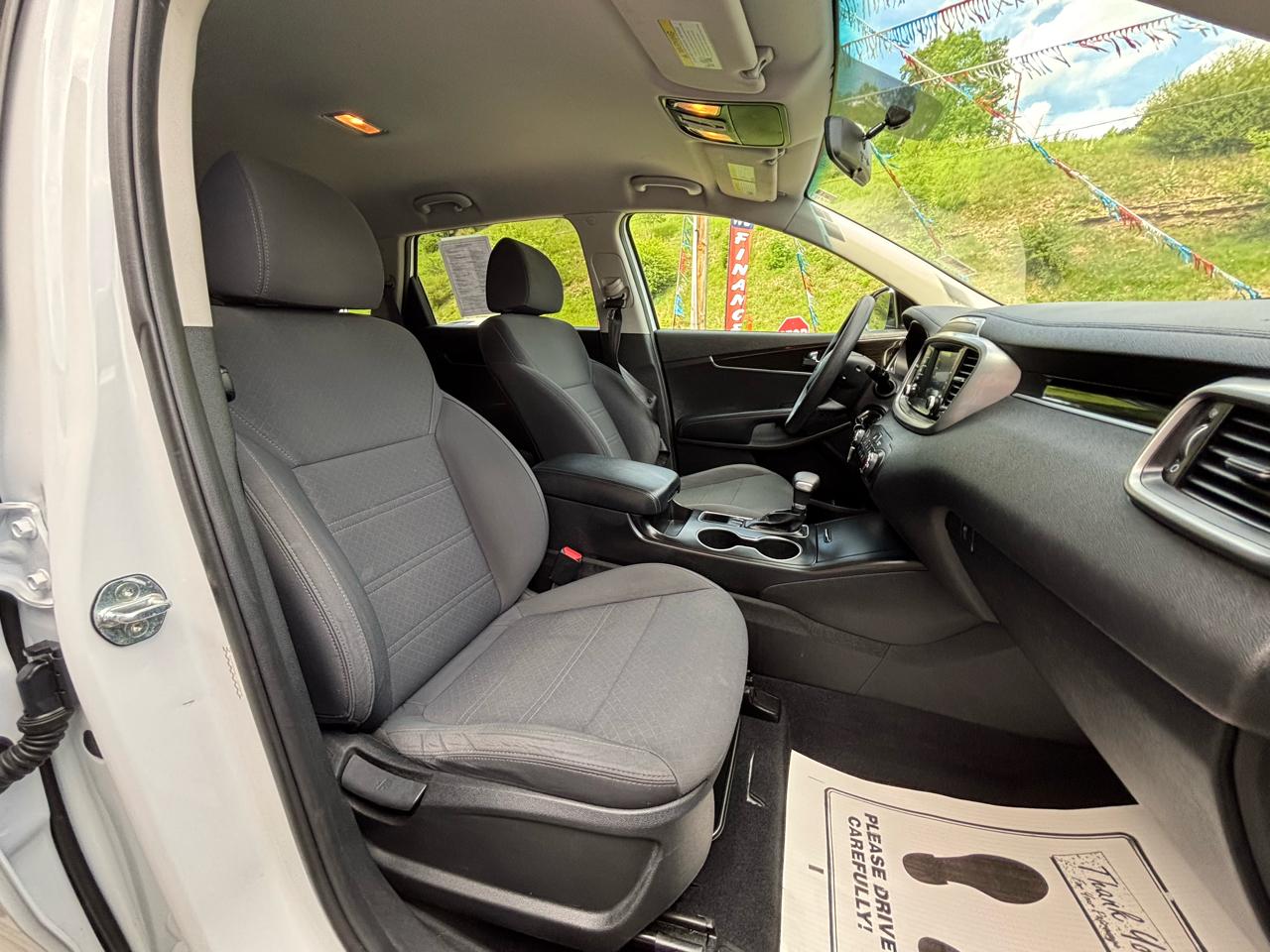 Kia Sorento LX V6 FWD 2020