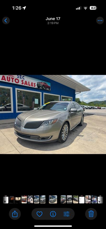 Lincoln MKS 4dr Sdn 3.7L AWD 2015