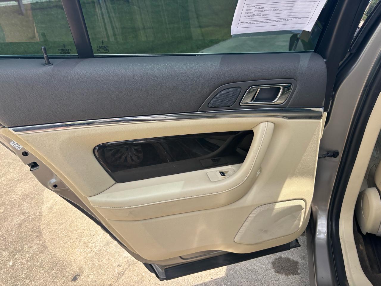 Lincoln MKS 4dr Sdn 3.7L AWD 2015