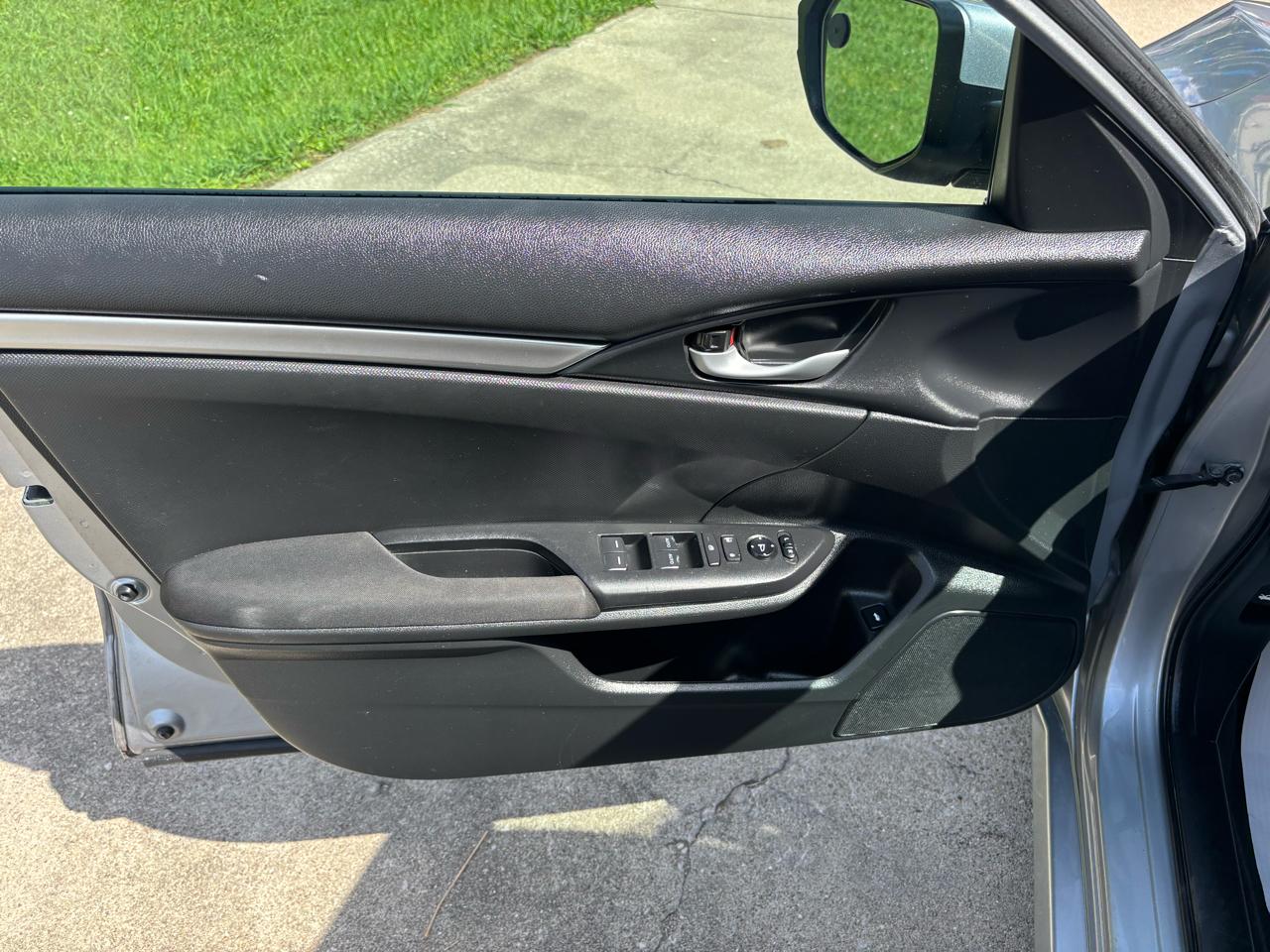 Honda Civic Sedan LX CVT 2021
