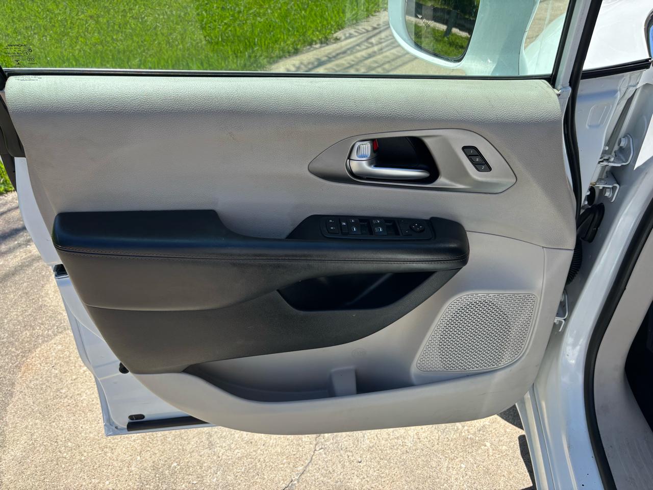 Chrysler Pacifica Touring L FWD 2020