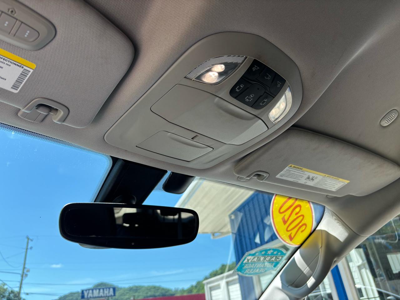 Chrysler Pacifica Touring L FWD 2020