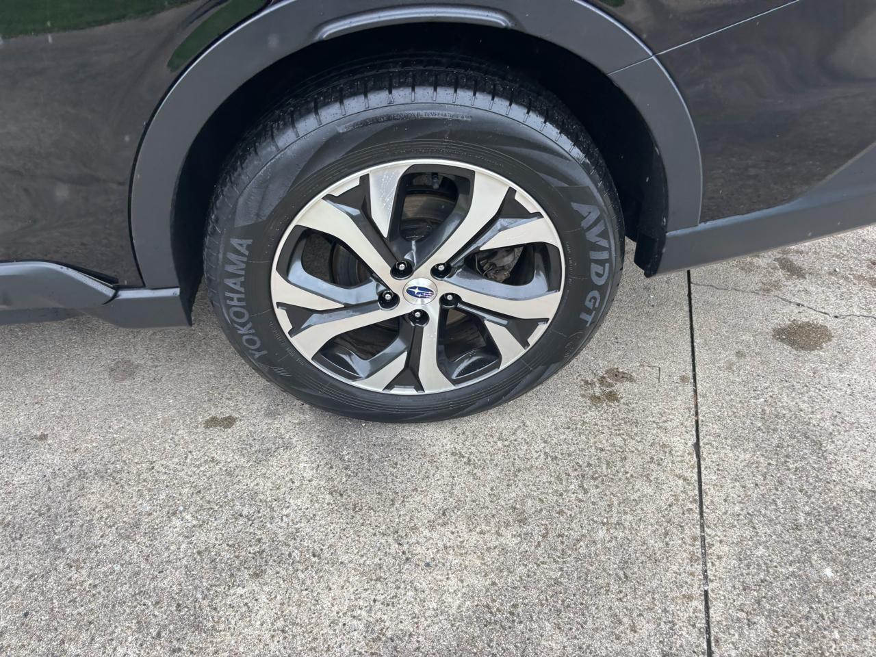 Subaru Outback Limited CVT 2021