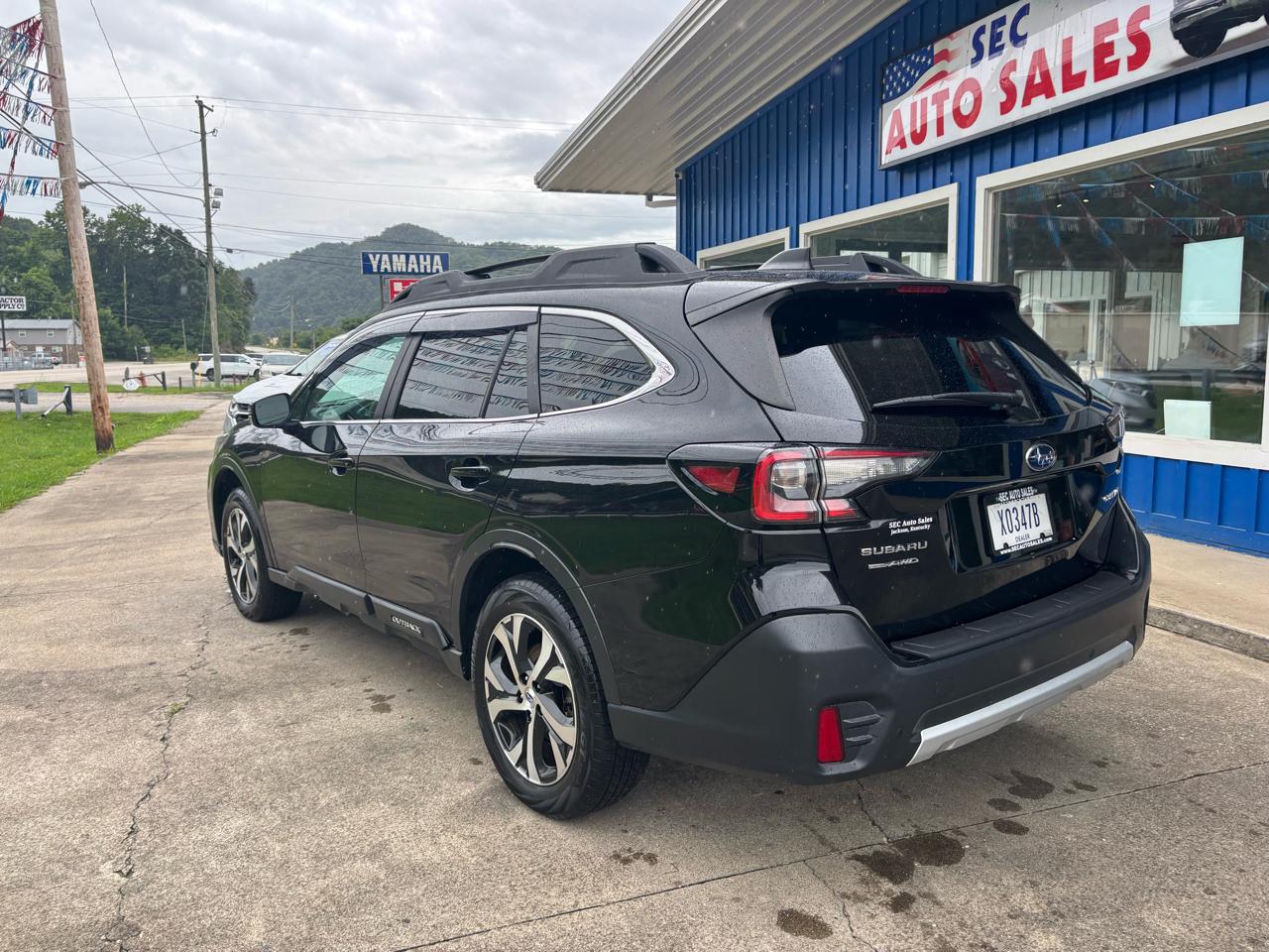 Subaru Outback Limited CVT 2021