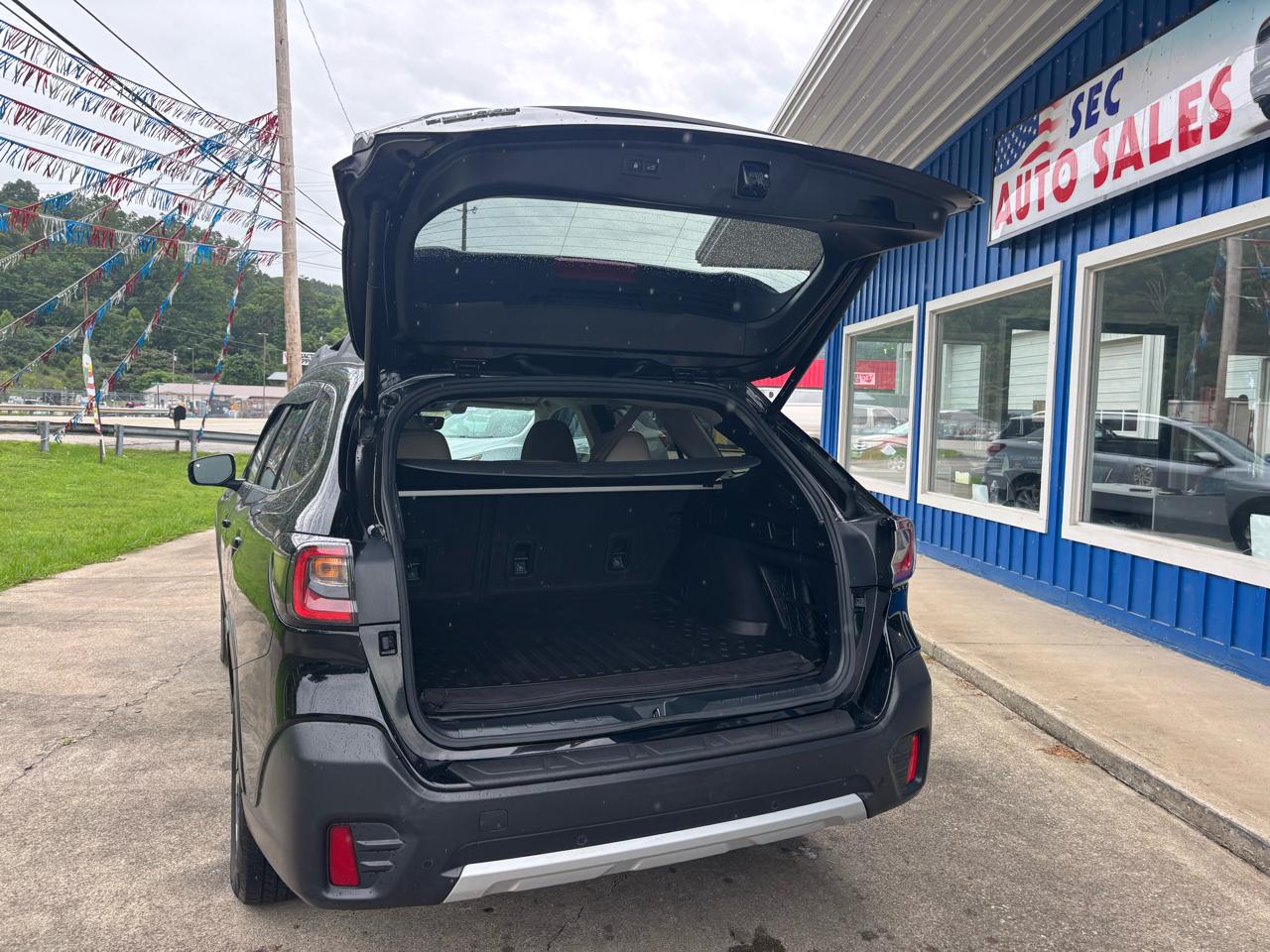 Subaru Outback Limited CVT 2021