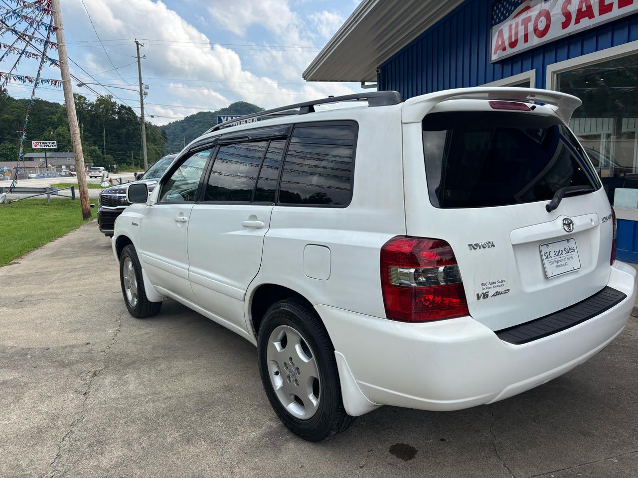 Toyota Highlander 4dr V6 4WD w/3rd Row (Natl) 2005