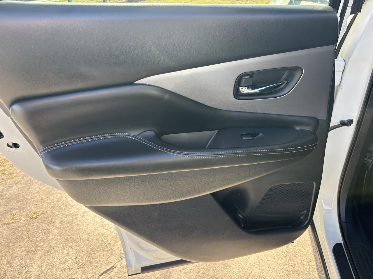 Nissan Murano FWD SV 2020