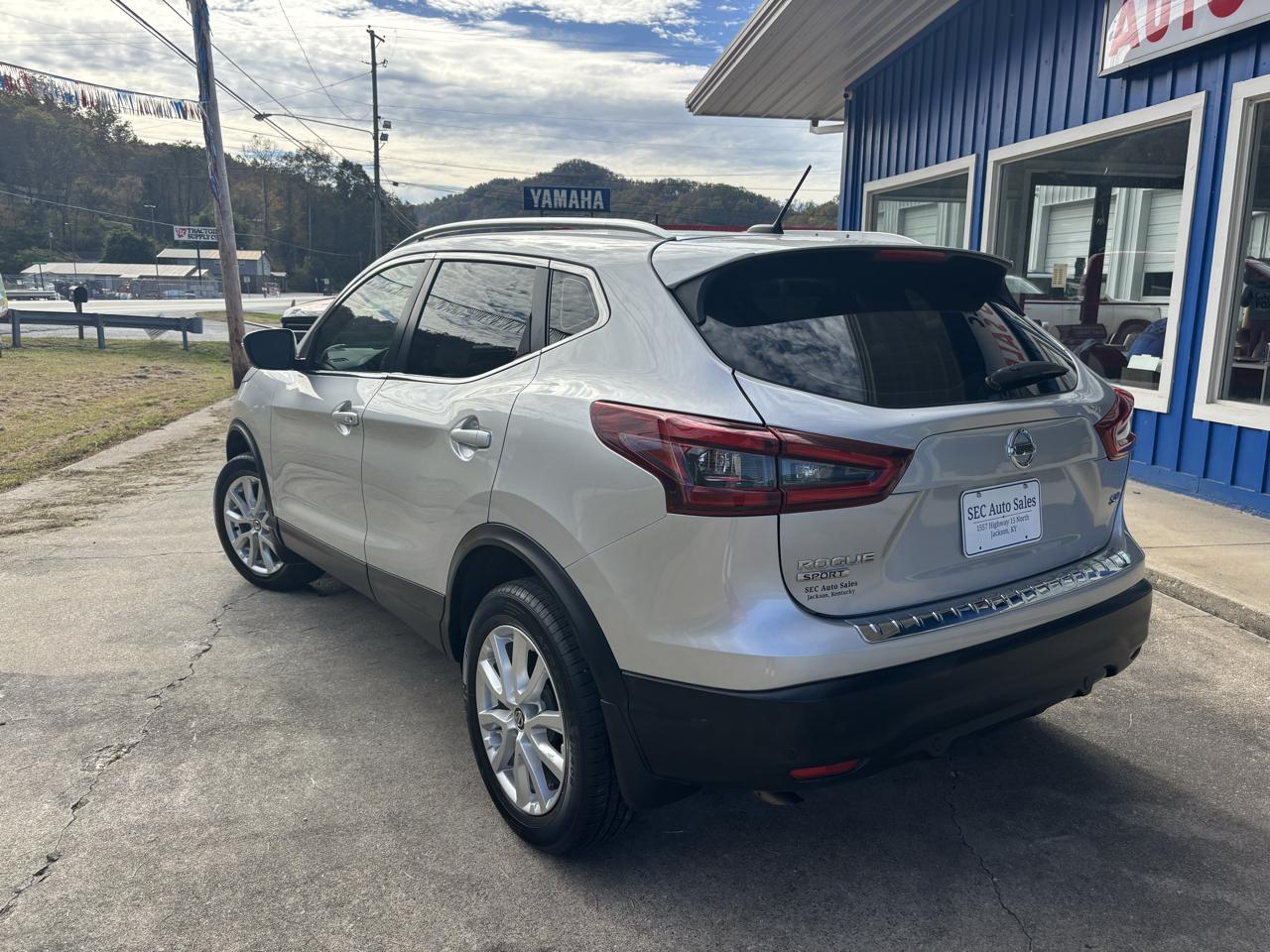 Nissan Rogue Sport FWD SV 2020