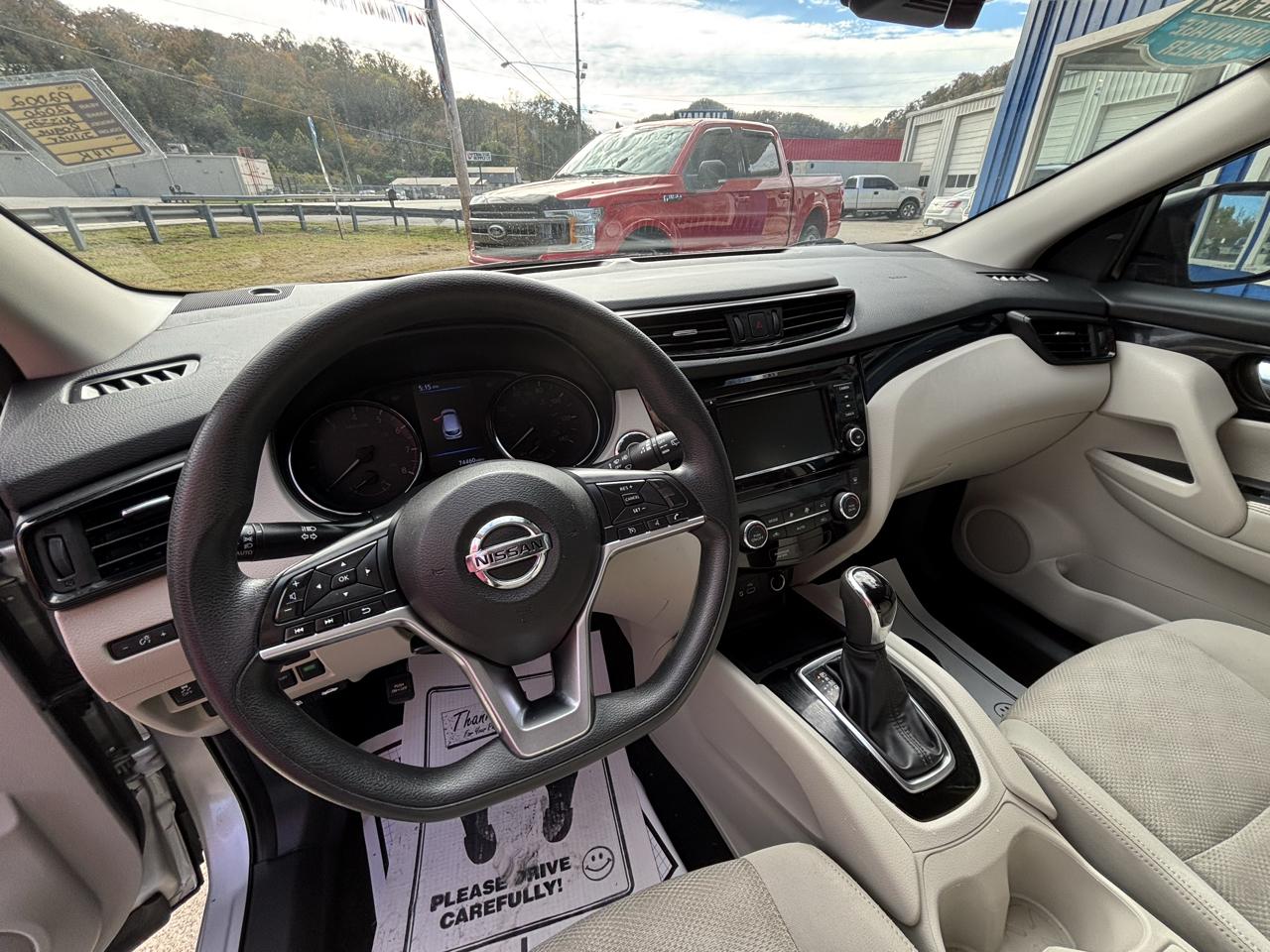 Nissan Rogue Sport FWD SV 2020