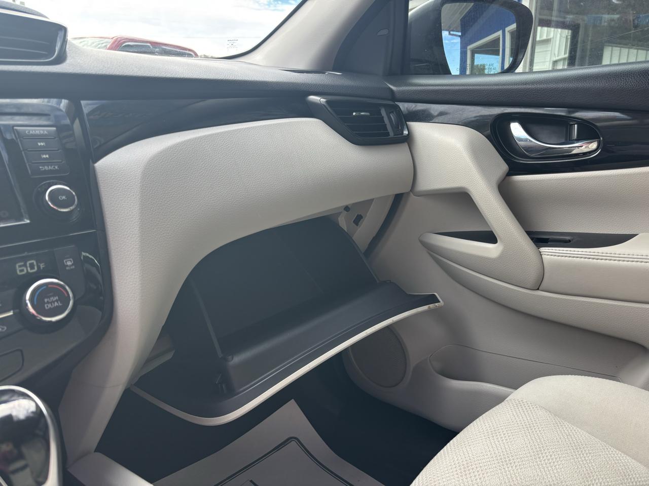 Nissan Rogue Sport FWD SV 2020