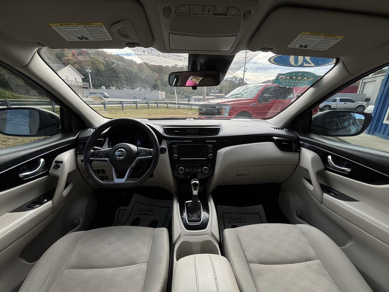 Nissan Rogue Sport FWD SV 2020