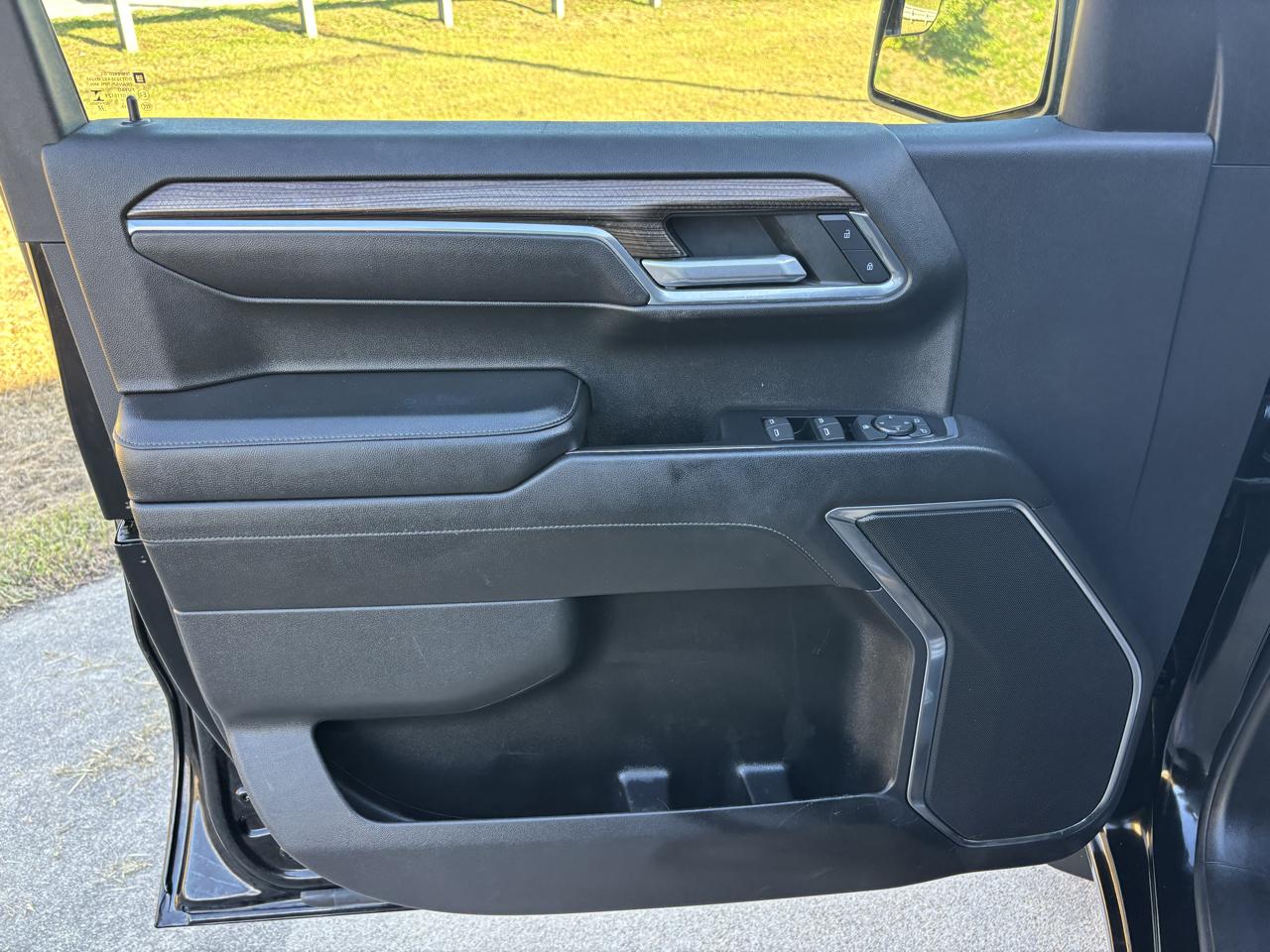 Chevrolet Silverado 1500 4WD Crew Cab 147" RST 2022