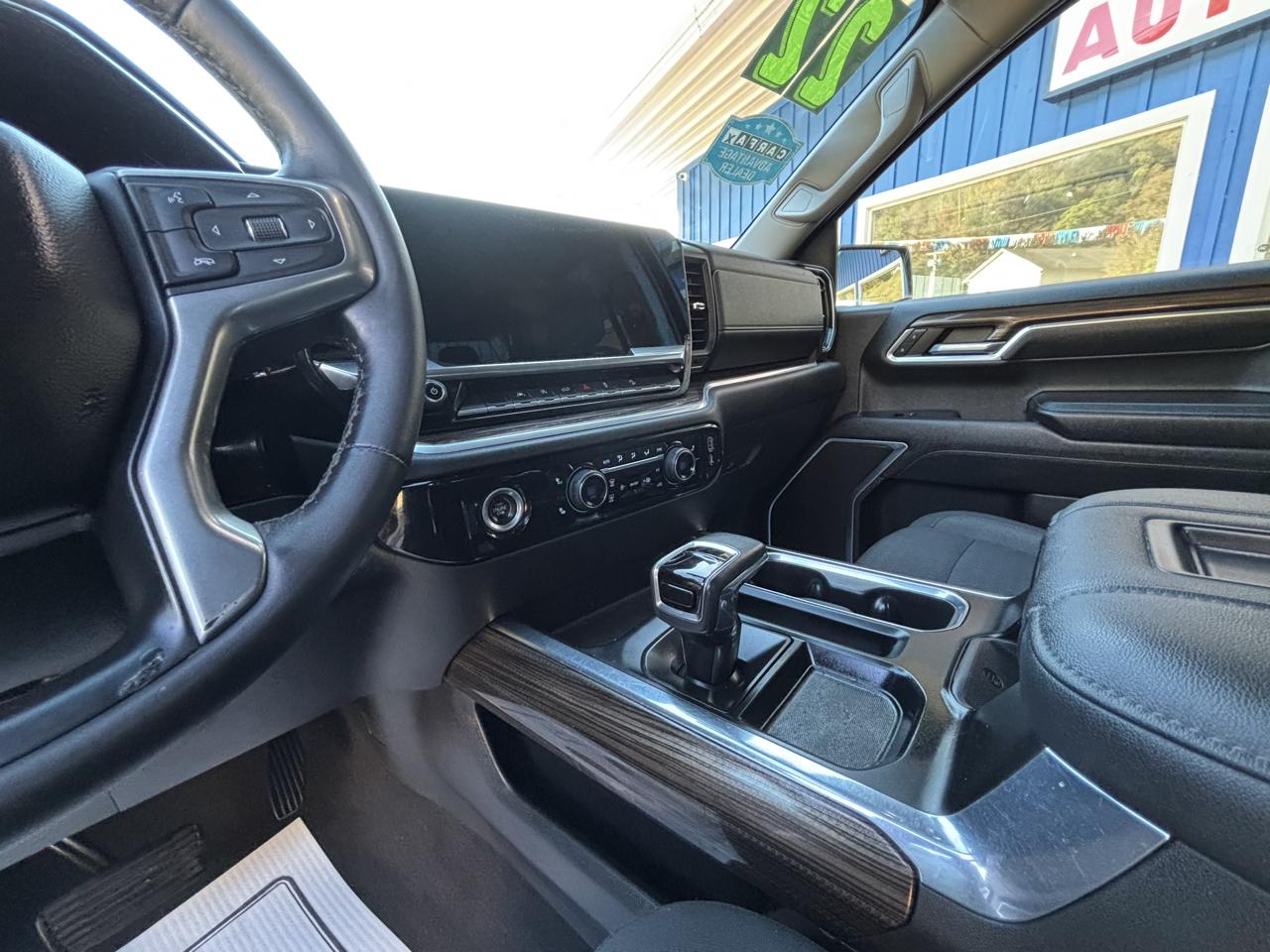 Chevrolet Silverado 1500 4WD Crew Cab 147" RST 2022