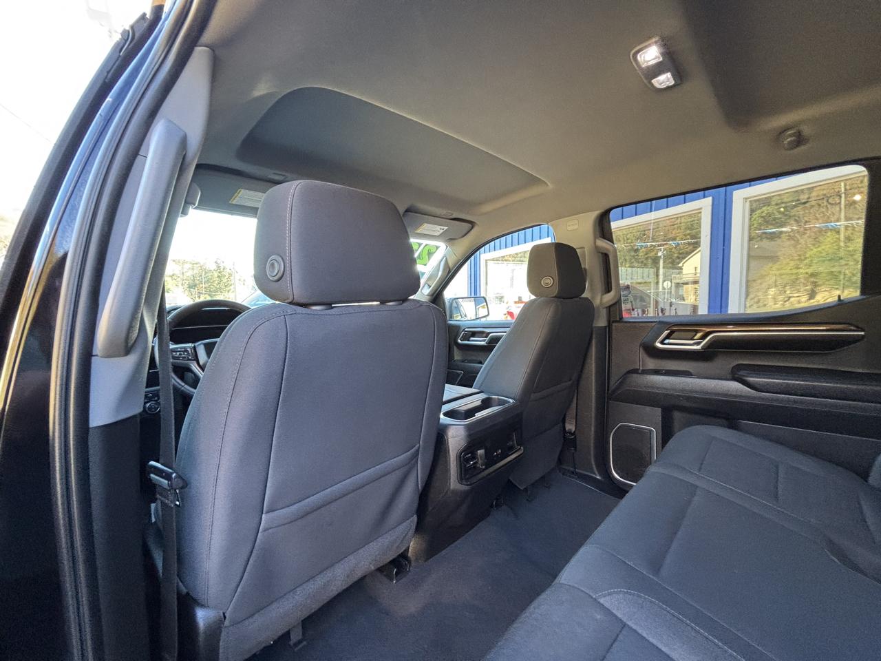 Chevrolet Silverado 1500 4WD Crew Cab 147" RST 2022