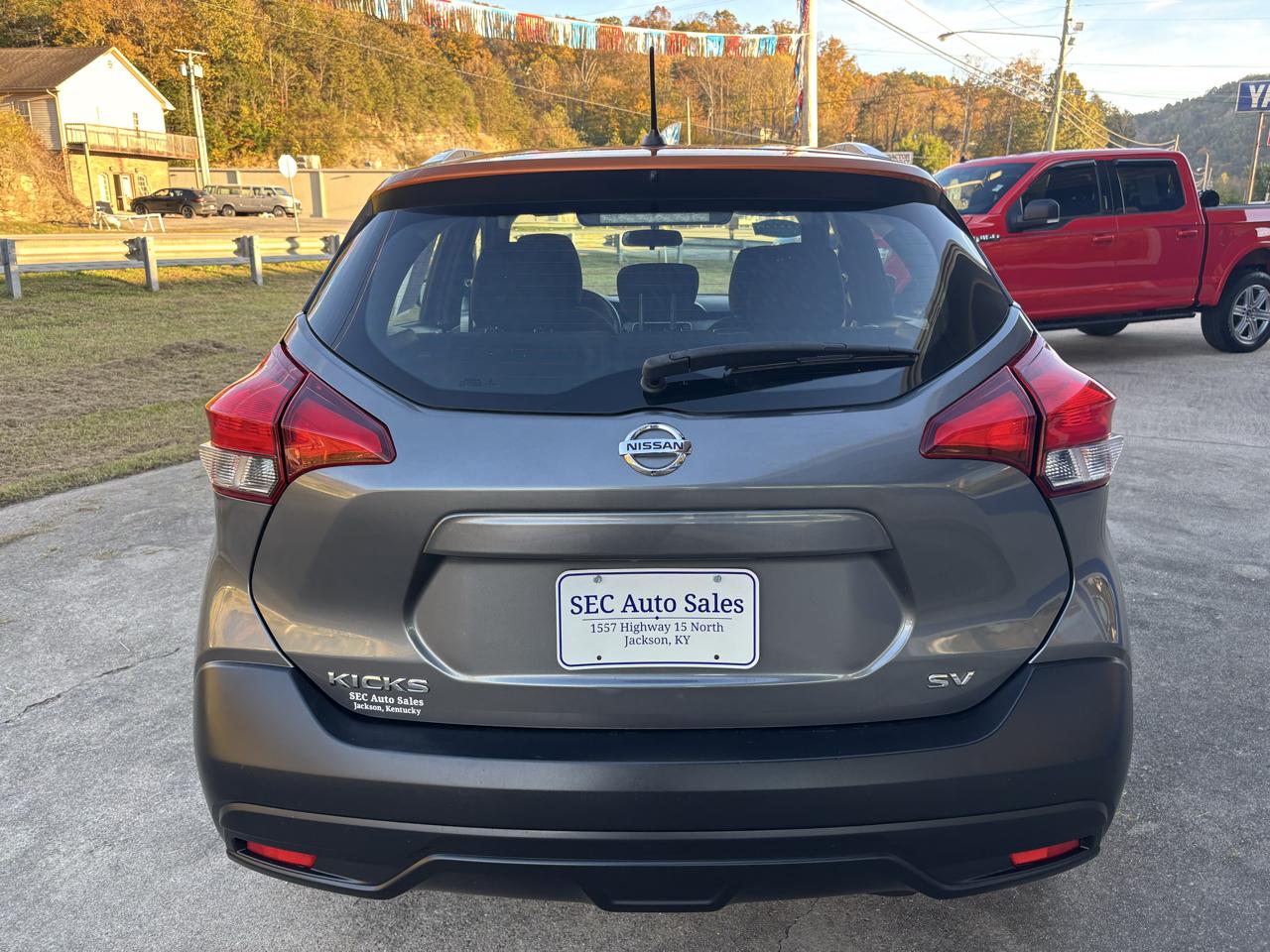 Nissan Kicks SV FWD 2018