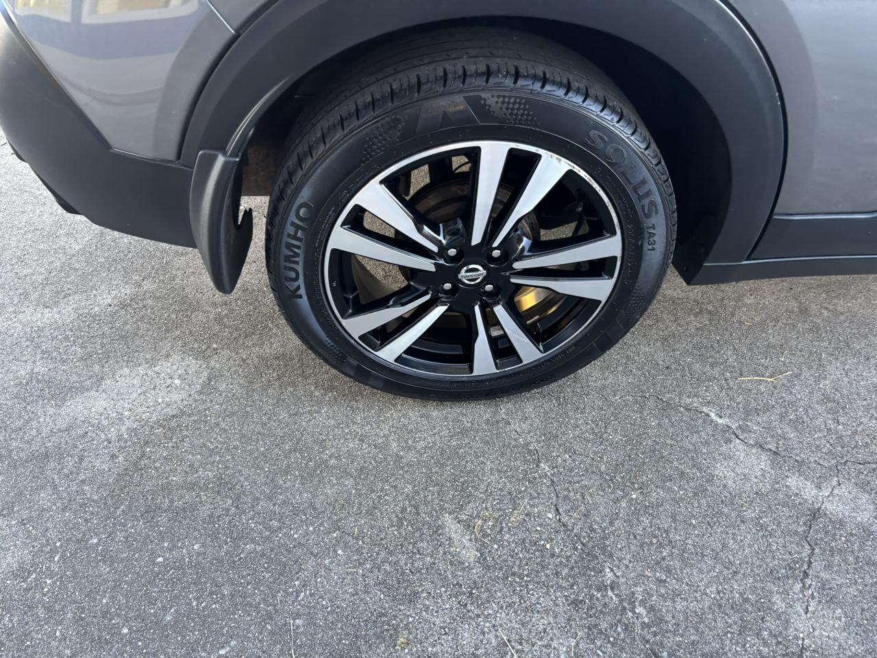 Nissan Kicks SV FWD 2018