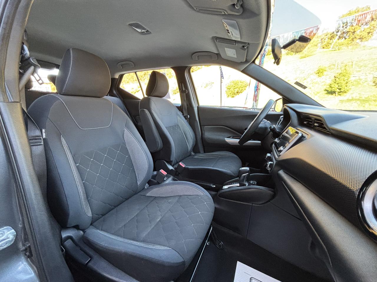 Nissan Kicks SV FWD 2018