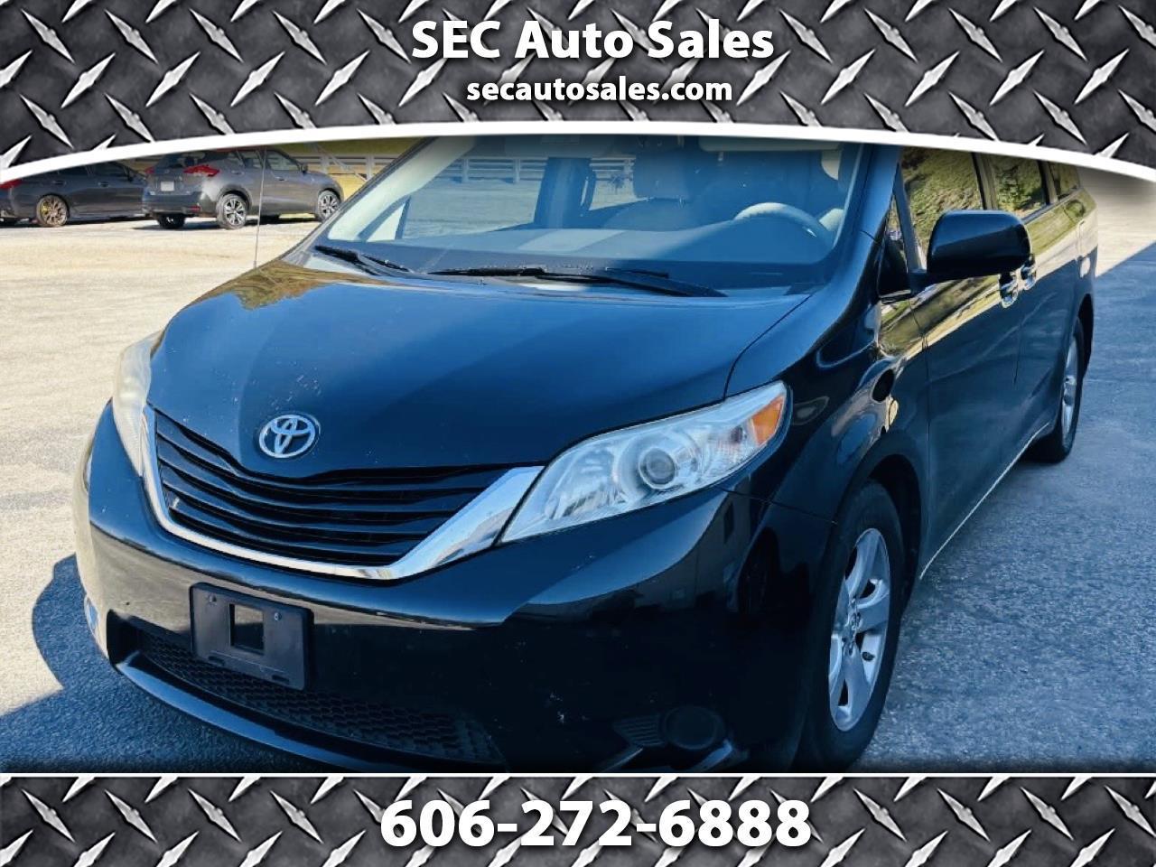 2014 Toyota Sienna 5dr 8-Pass Van V6 LE FWD (Natl)