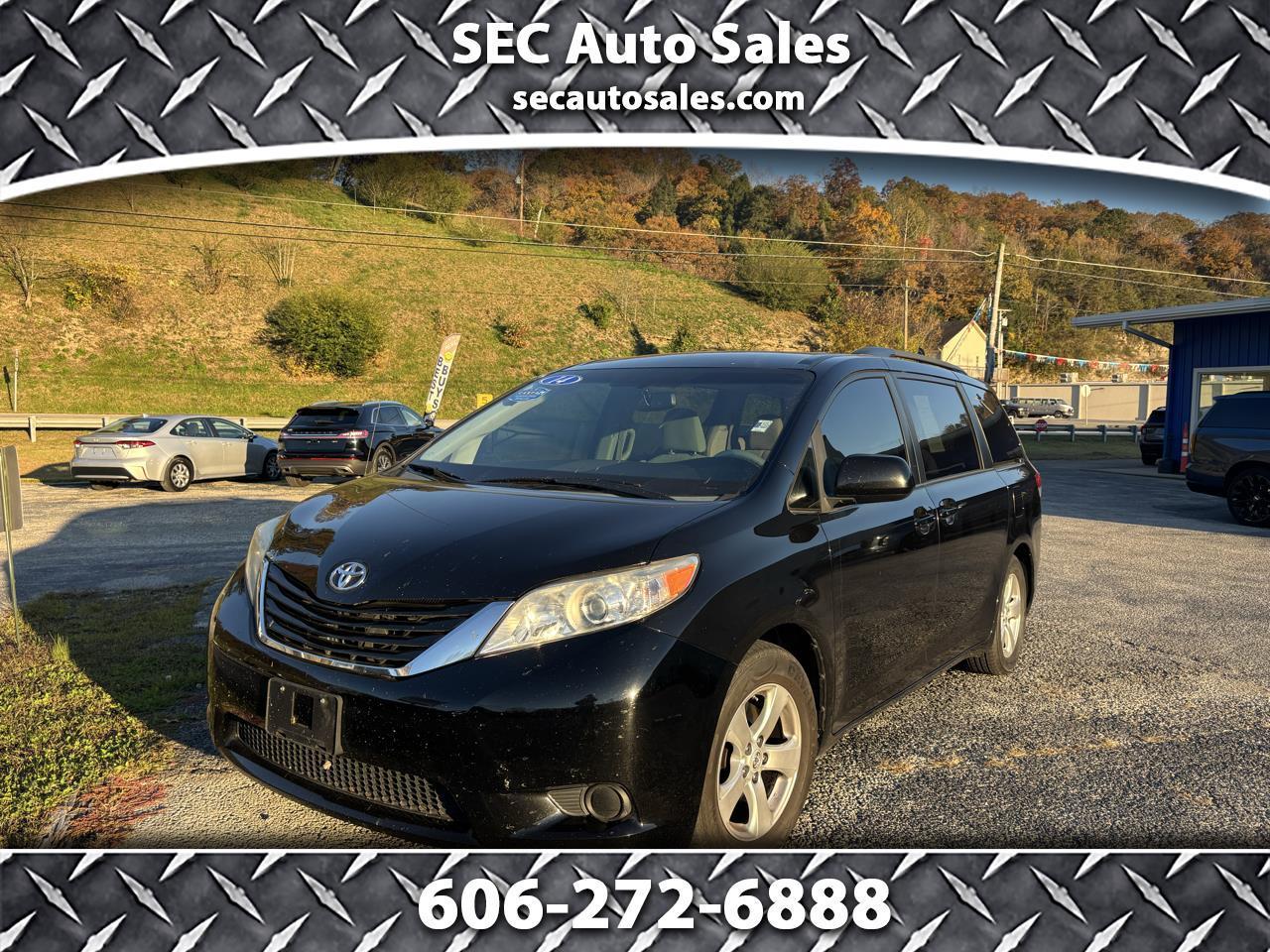 2014 Toyota Sienna 5dr 8-Pass Van V6 LE FWD (Natl)