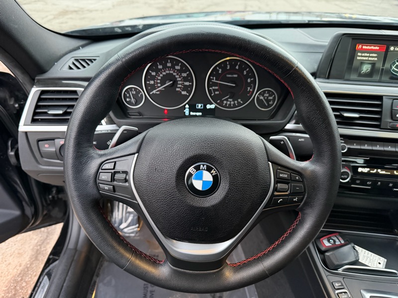 BMW 3-Series 330i xDrive SULEV Sedan 2018