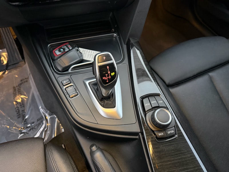 BMW 3-Series 330i xDrive SULEV Sedan 2018