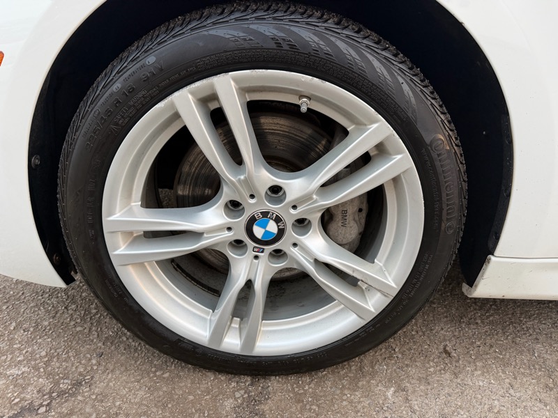 BMW 3-Series 328i xDrive Sedan 2015