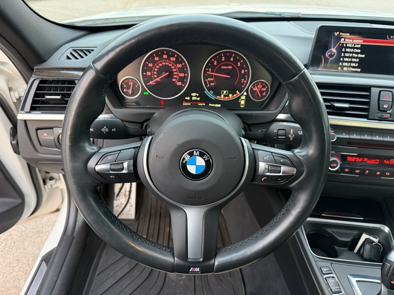 BMW 3-Series 328i xDrive Sedan 2015