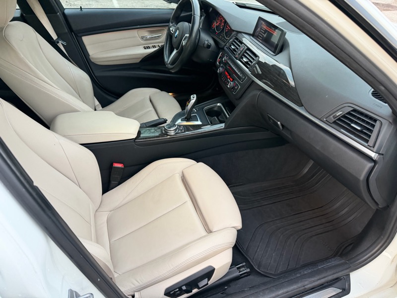 BMW 3-Series 328i xDrive Sedan 2015