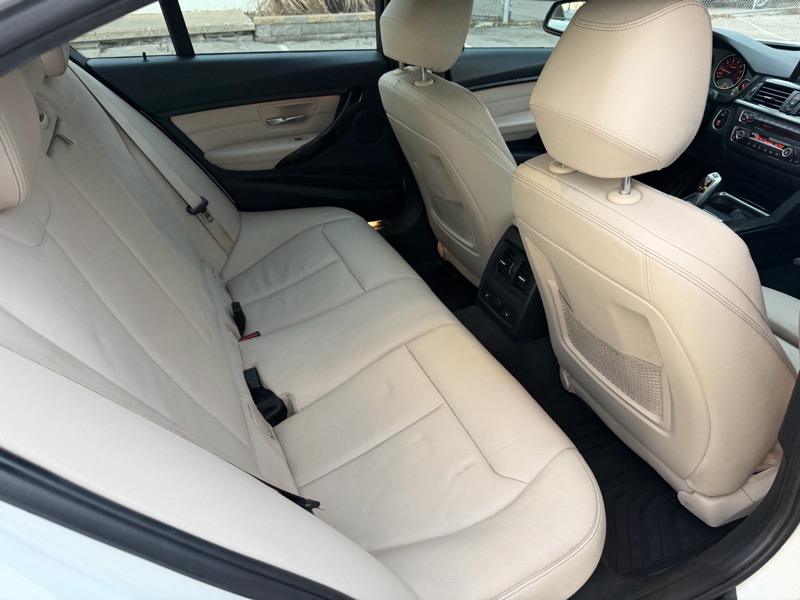 BMW 3-Series 328i xDrive Sedan 2015