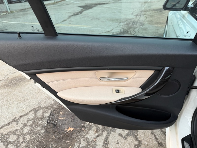 BMW 3-Series 328i xDrive Sedan 2015