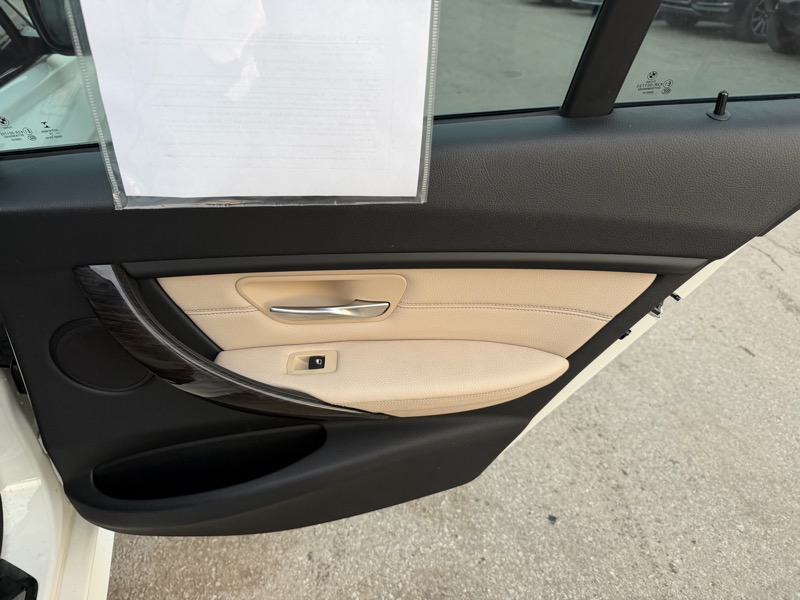 BMW 3-Series 328i xDrive Sedan 2015