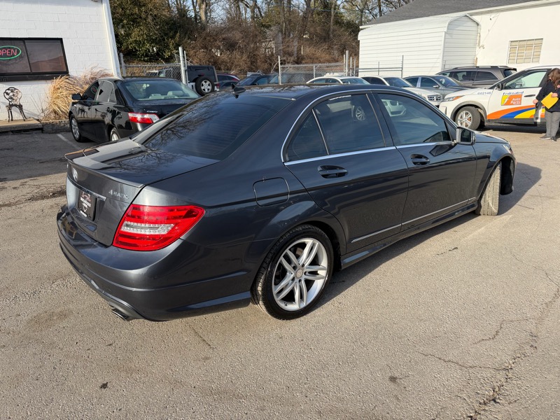 Mercedes-Benz C-Class C300 4MATIC Sport Sedan 2013