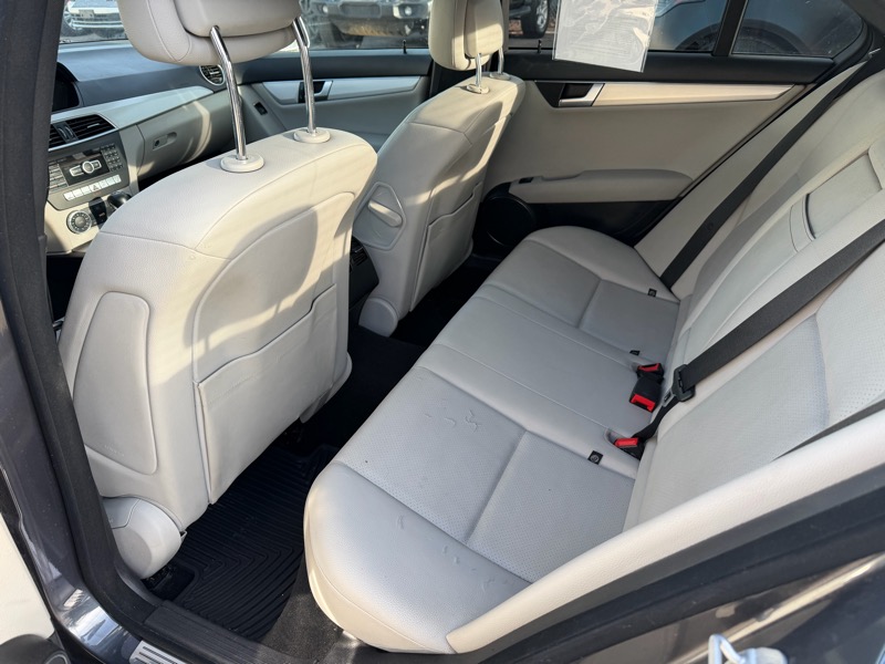 Mercedes-Benz C-Class C300 4MATIC Sport Sedan 2013