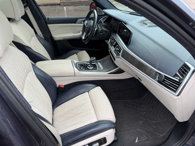 BMW X7 xDrive50i 2020