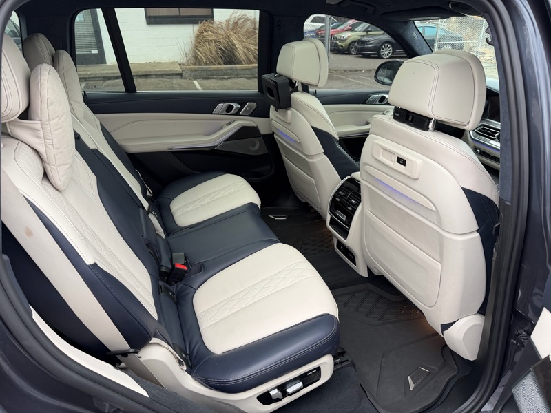 BMW X7 xDrive50i 2020