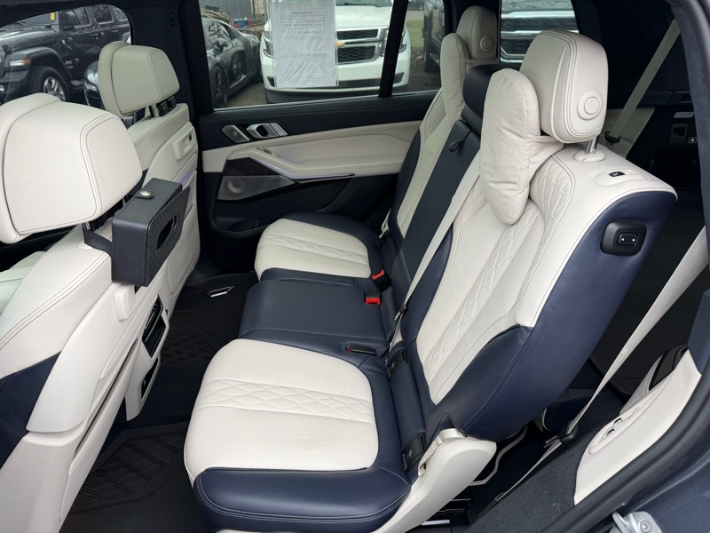 BMW X7 xDrive50i 2020