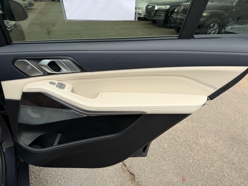 BMW X7 xDrive50i 2020