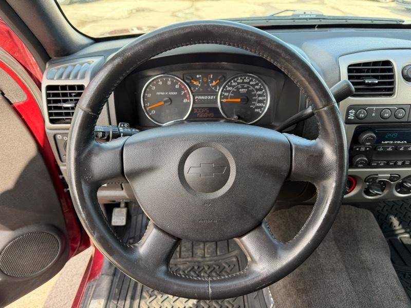 Chevrolet Colorado 2LT Crew Cab 4WD 2011