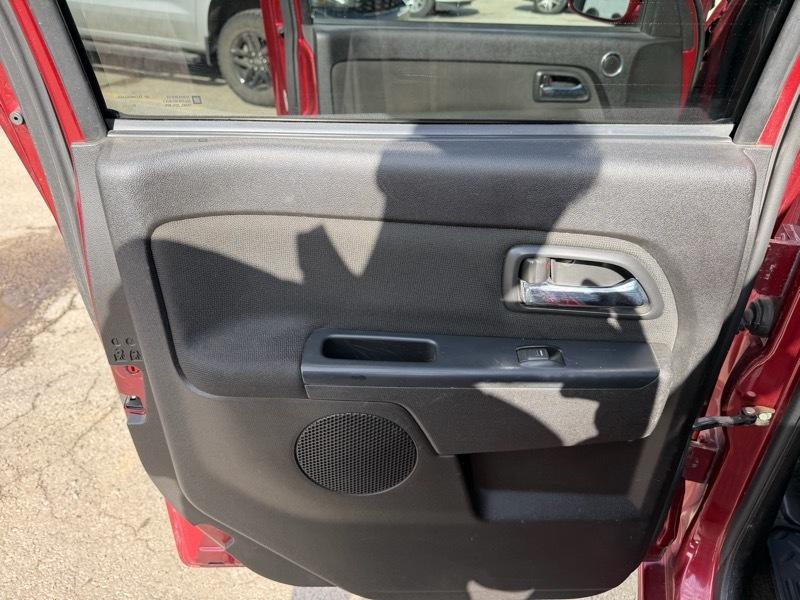 Chevrolet Colorado 2LT Crew Cab 4WD 2011