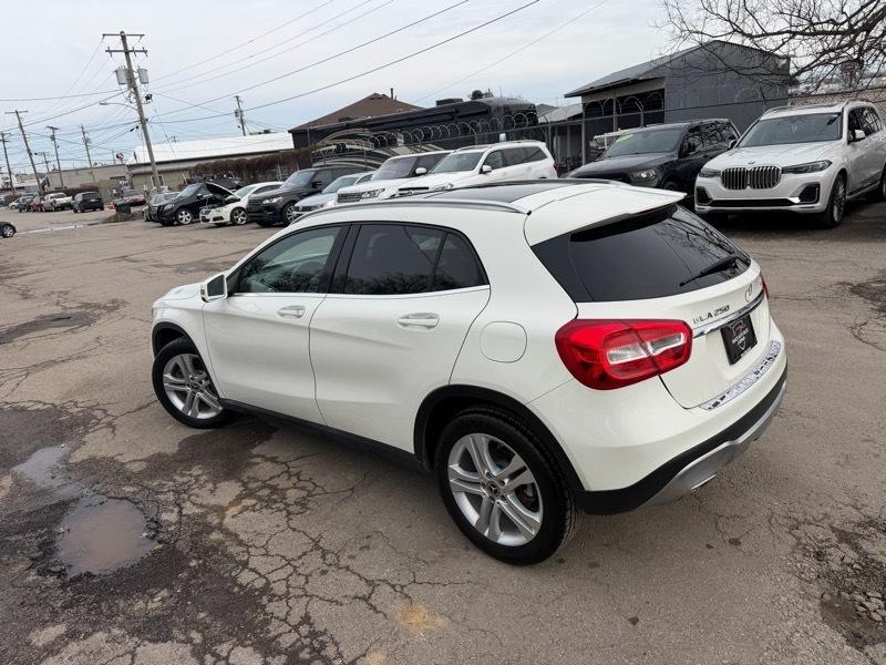 Mercedes-Benz GLA-Class GLA250 4MATIC 2018